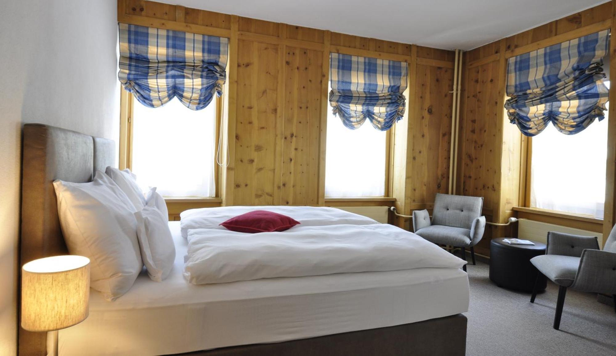 פונטרסינה Hotel Bernina מראה חיצוני תמונה