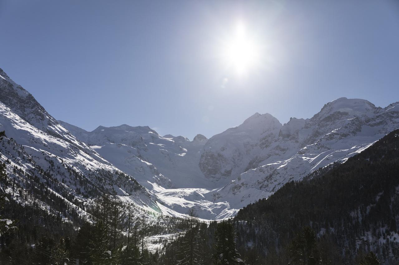 פונטרסינה Hotel Bernina מראה חיצוני תמונה
