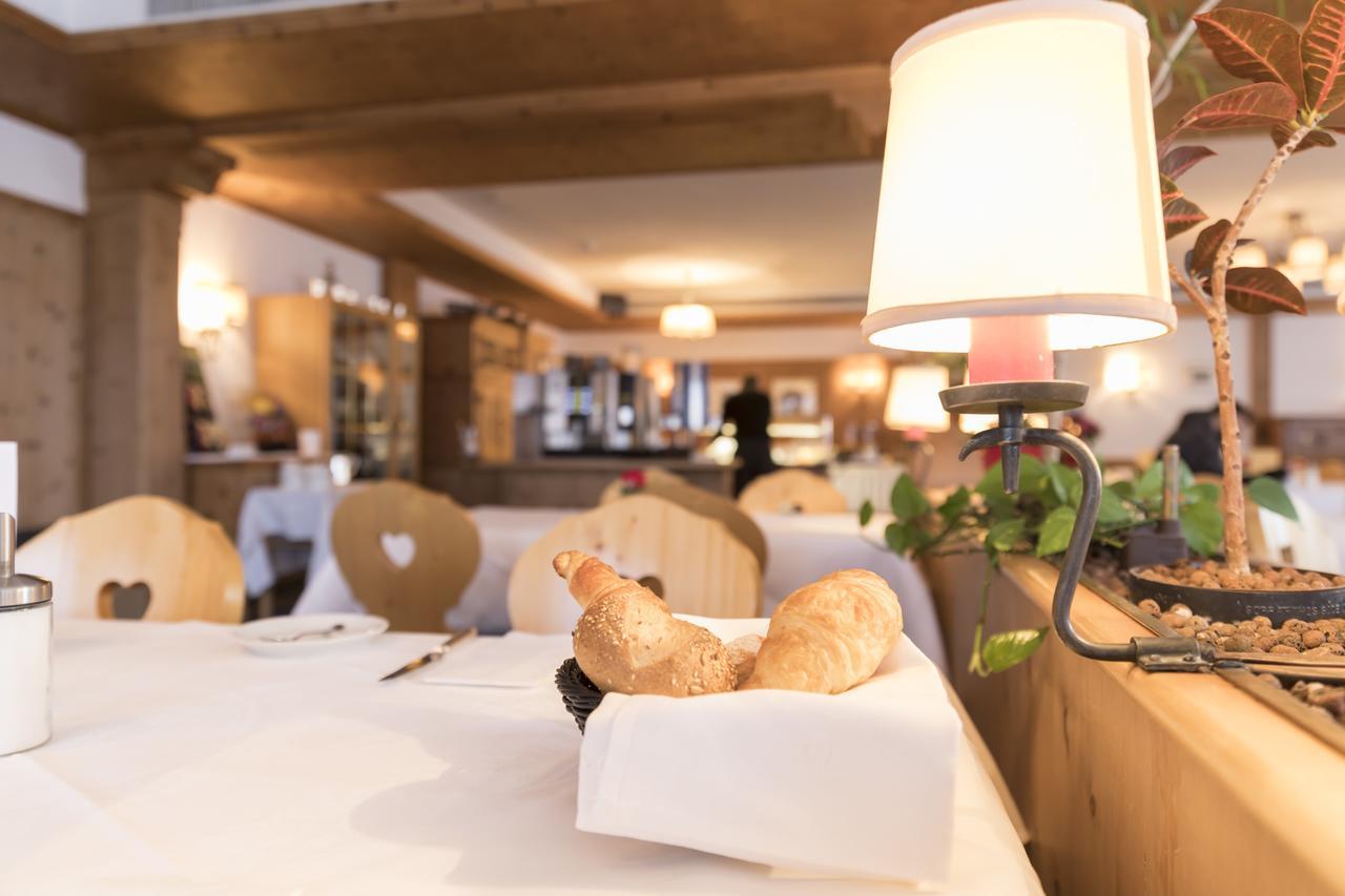 פונטרסינה Hotel Bernina מראה חיצוני תמונה