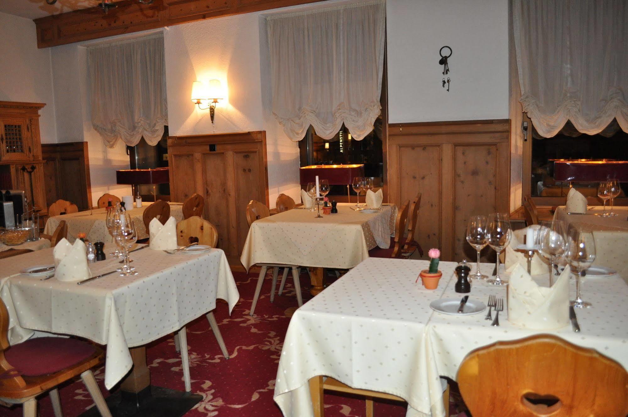 פונטרסינה Hotel Bernina מראה חיצוני תמונה